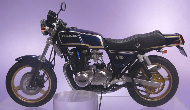 Kawasaki　Z750FX１型（4）