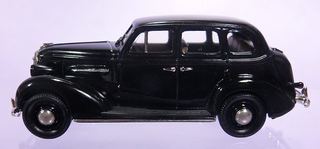 1937 「Chevrolet Master Deluxe」　1/43 （1）