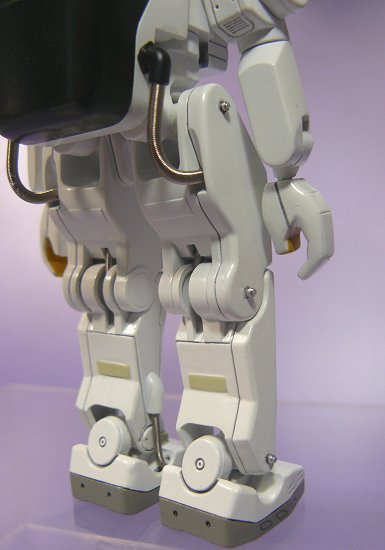 ホンダ・ヒューマノイド・ロボットP3　（７）