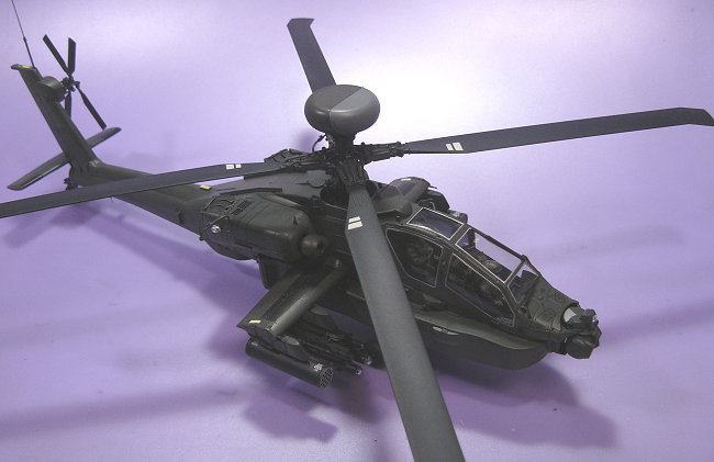 AH-64D　アパッチ・ロングボウ（3）