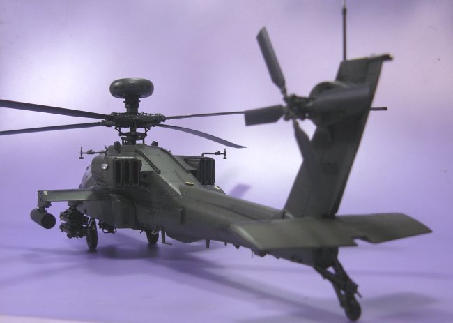 AH-64D　アパッチ・ロングボウ（１１）